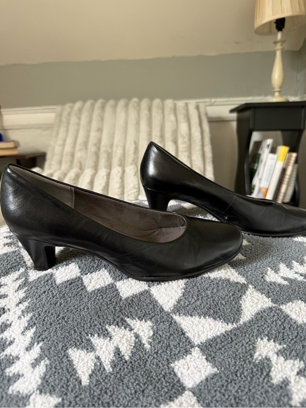 AEROSOLES Black Low Block Heel Pumps